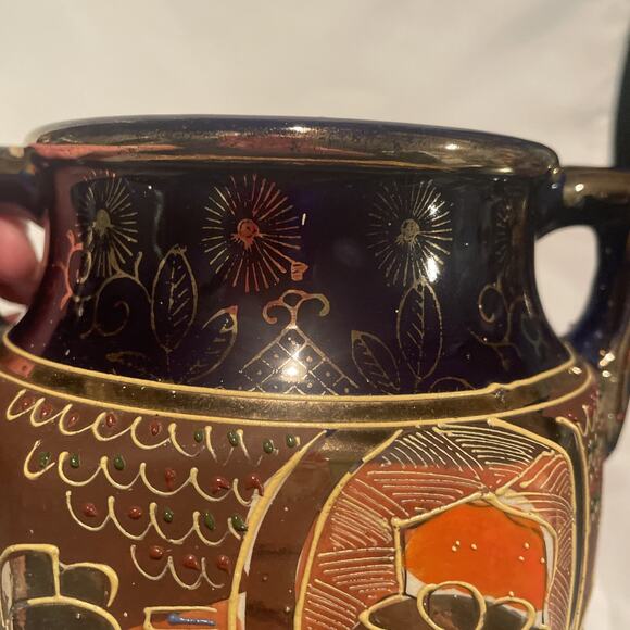 Antique Satsuma Pottery Vase Japan Cobalt Hand Painted Gold w/ Handles 8.5" - Picture 8 of 11